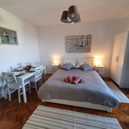 Appartamento Studio Apartman Fredi Abbazia Esterno foto