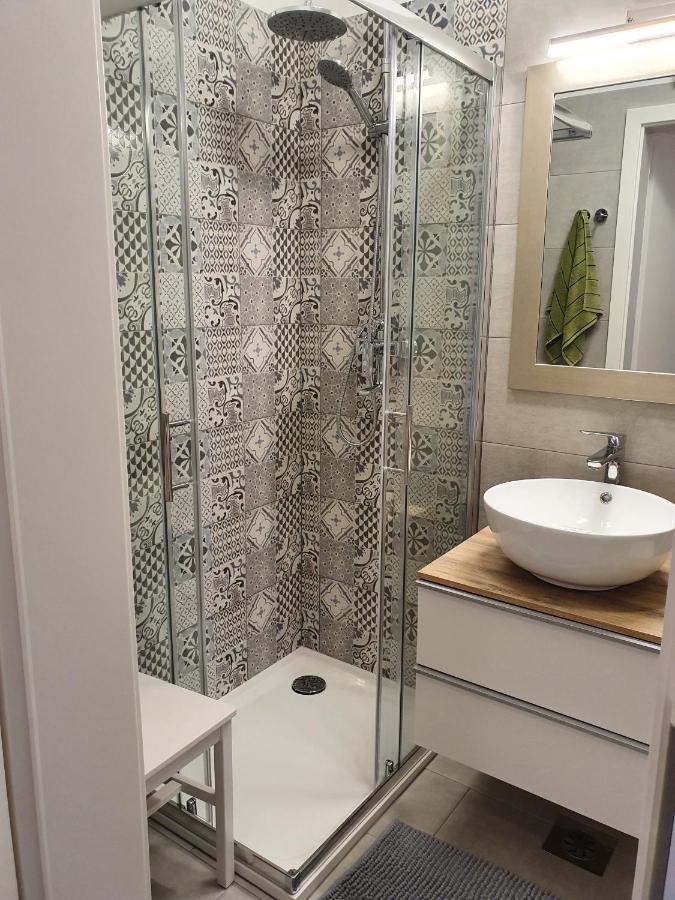 Appartamento Studio Apartman Fredi Abbazia Esterno foto
